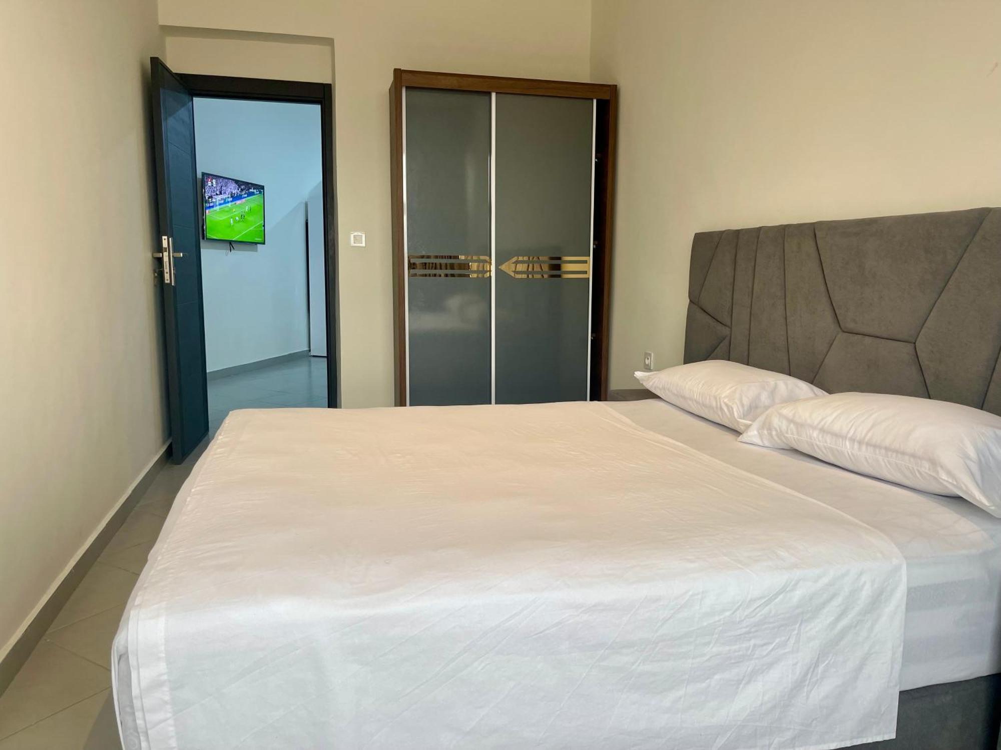 Borj Deyae Tanger Apartment Bagian luar foto
